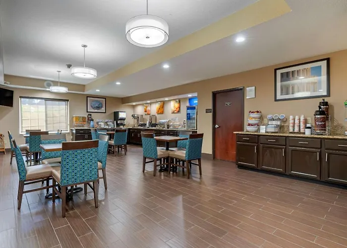 Comfort Suites Downtown Sacramento